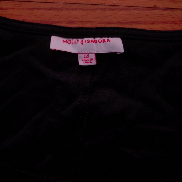 Women's Dress - Picture 1 of 2